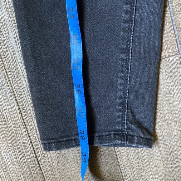 Madewell Women's Dark Gray Jeans - Picture 9 of 9